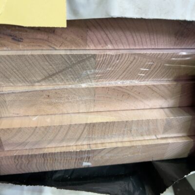 600X33 AUS OAK LAM KD HARDWOOD-9/2.4