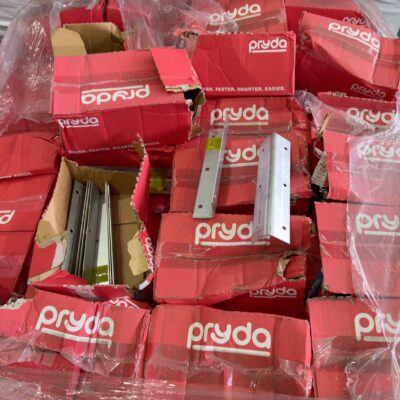 PALLET OF UNIVERSAL HEAVY DUTY ANGLES