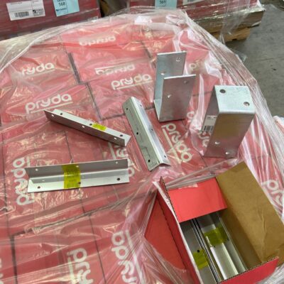 MIXED PALLET OF HARDWARE