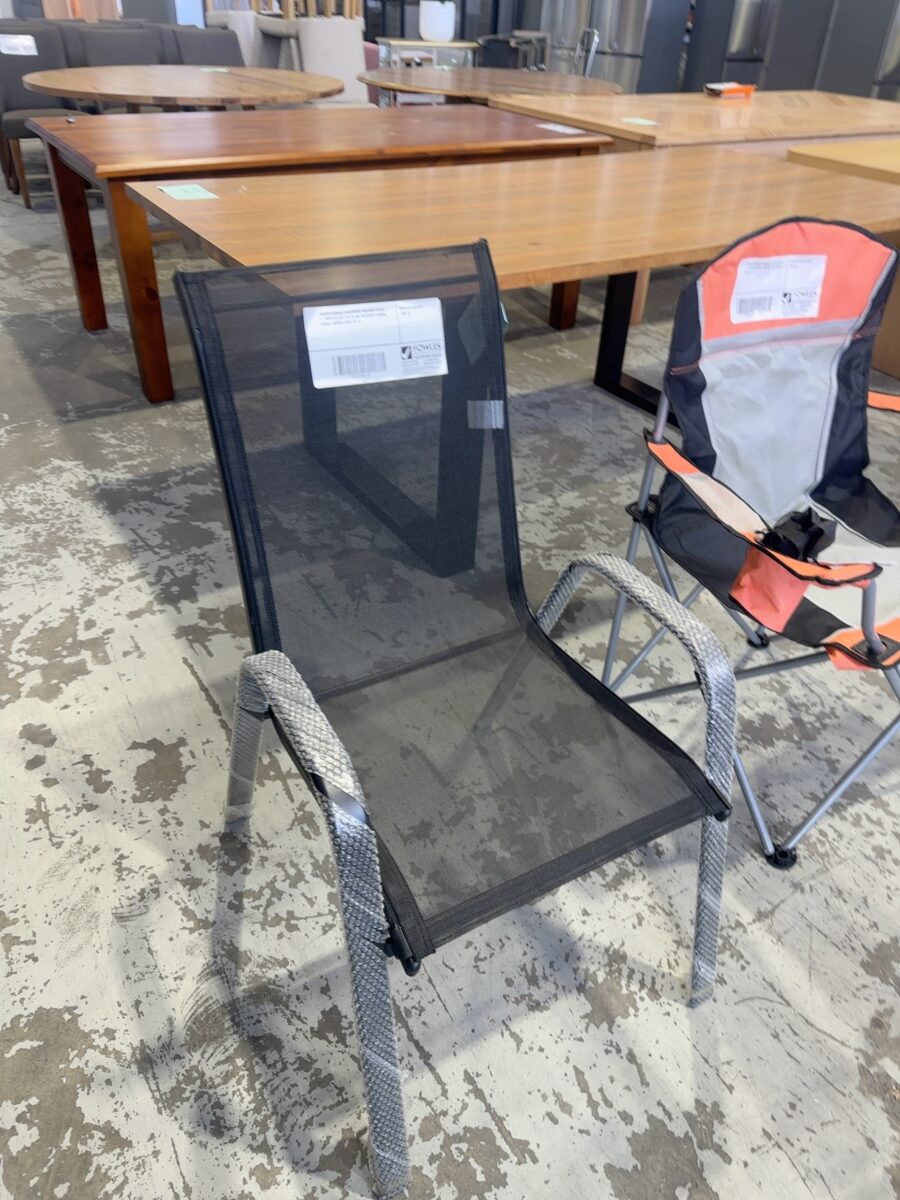 WATER DAMAGE INSURANCE SALVAGE STOCK - AIDEN BLACK TEXTELINE OUTDOOR DINING CHAIR, RRP$39 SOLD AS IS