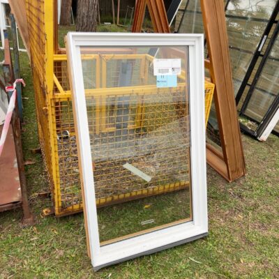 1370X850 SLIDING TIMBER/ALUMINIUM WINDOW