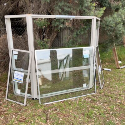 2000X2660 ALUMINIUM BAY WINDOW