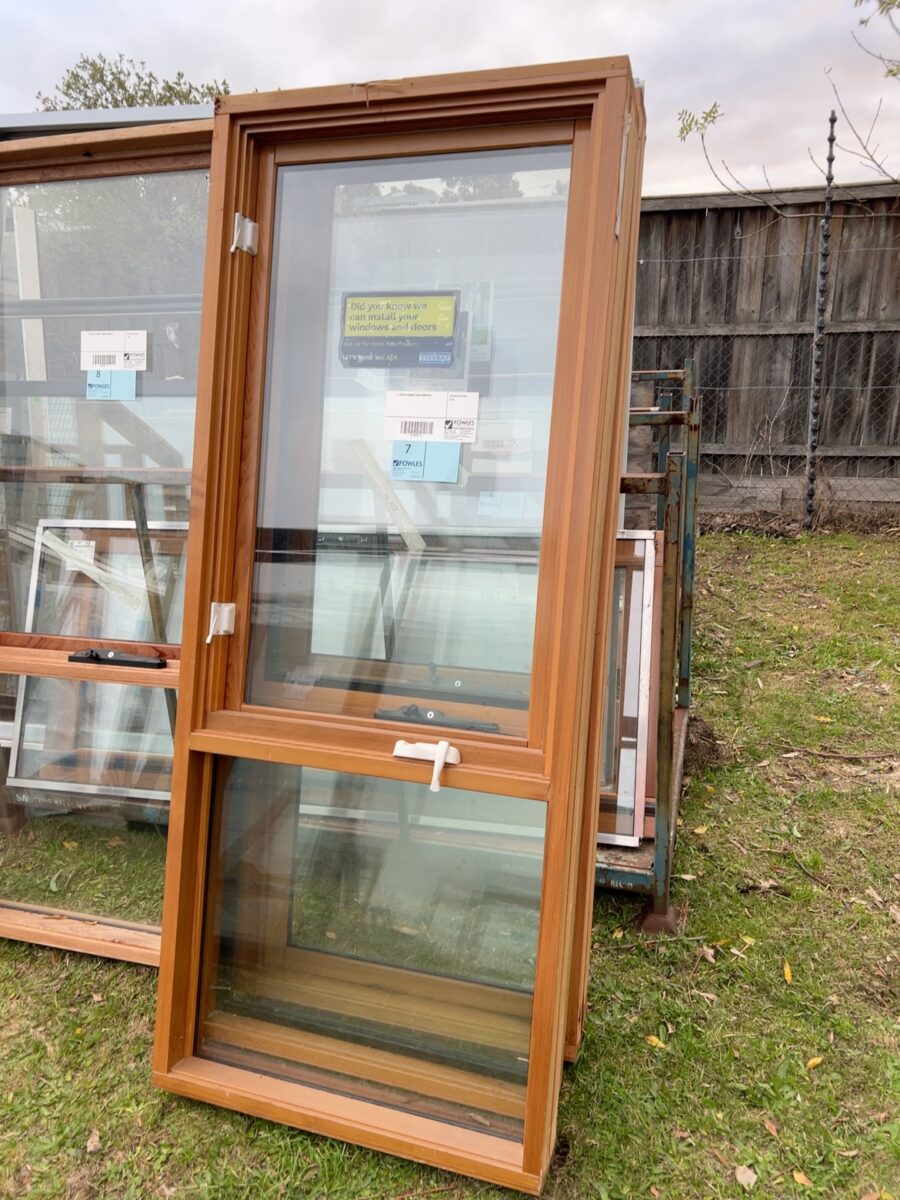 2110X850 AWNING CEDAR WINDOWS