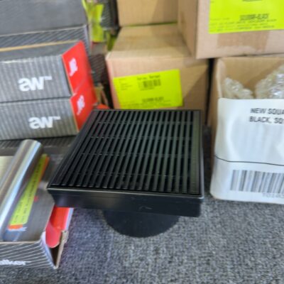 NEW SQUARE FLOOR WASTE 103X103MM BLACK, SQ100AR-BLACK
