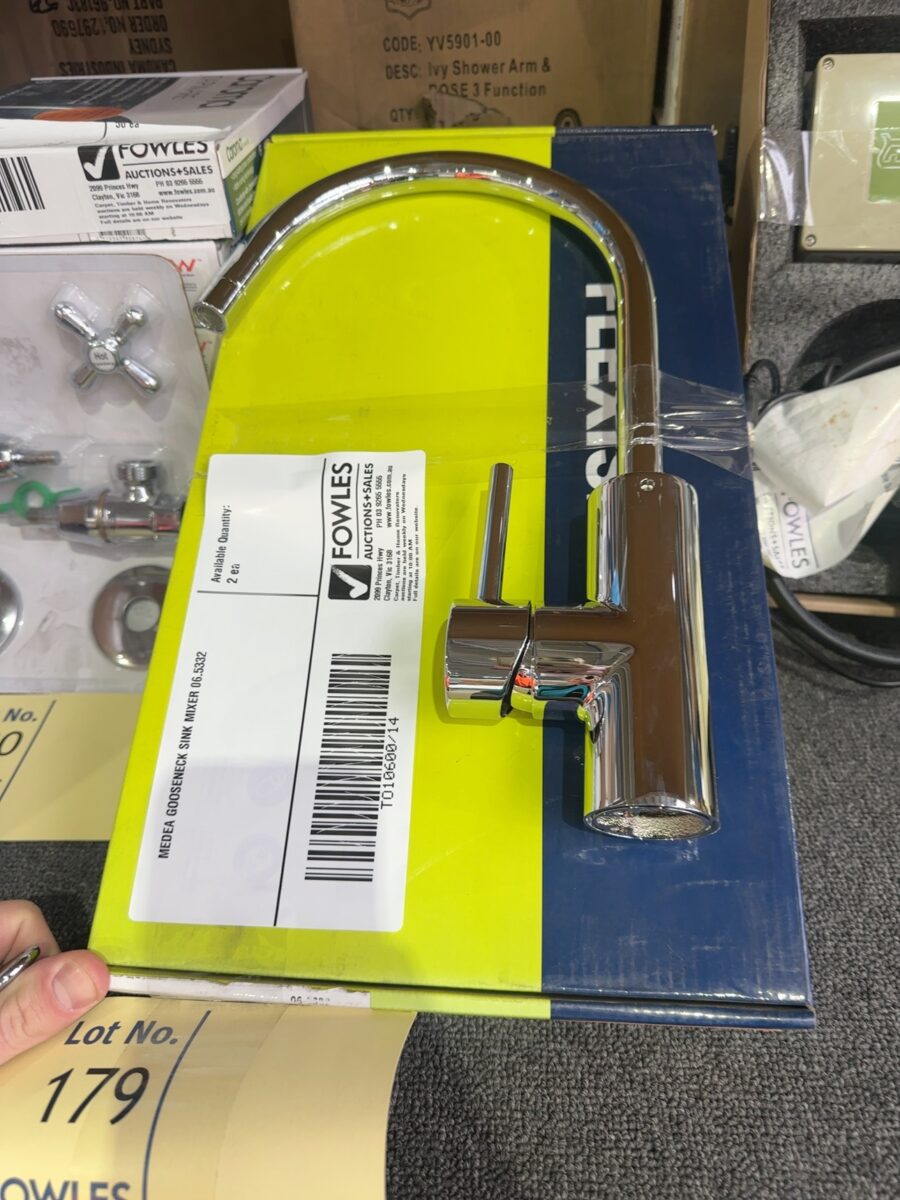 MEDEA GOOSENECK SINK MIXER 06.5332