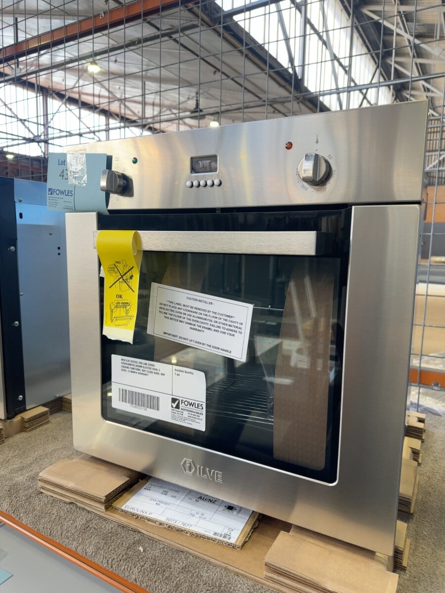 NEW ILVE S/STEEL PRO LINE SERIES OV60SLKMP/SS 600MM ELECTRIC OVEN, 9 COOKING FUNCTIONS, SOFT CLOSE DOOR, RRP$2999, 12 MONTH WARRANTY