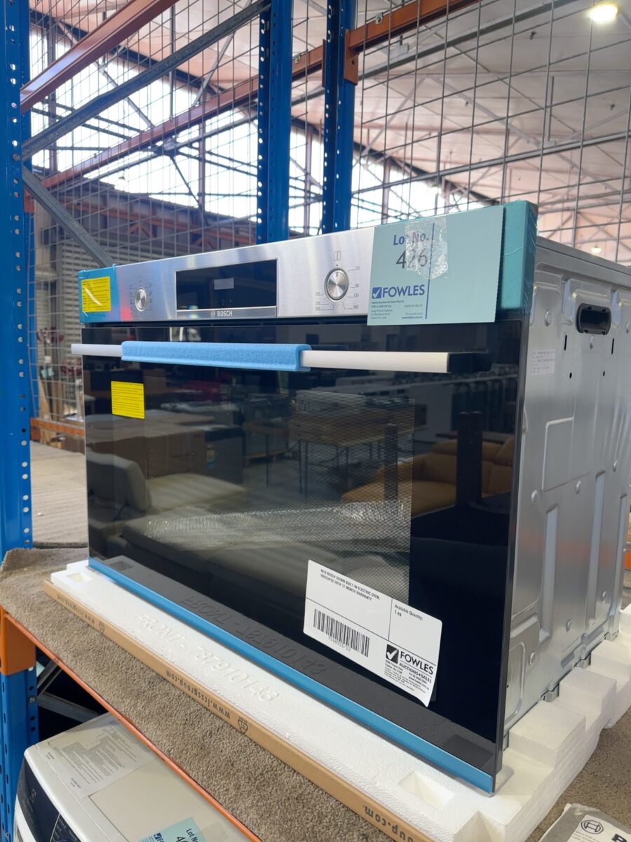 NEW BOSCH 900MM BUILT IN ELECTRIC OVEN, VBD554FS0 WITH 12 MONTH WARRANTY