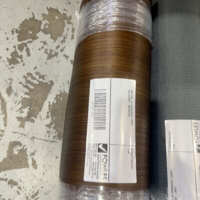 NEW ROLL OF COMMERCIAL FABRIC WALLPAPER - BROWN PU