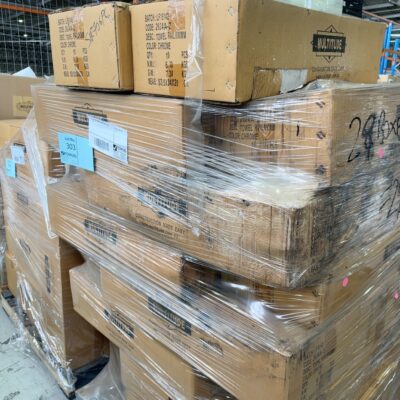 PALLET OF 800MM CHROME DOUBLE TOWEL RAIL