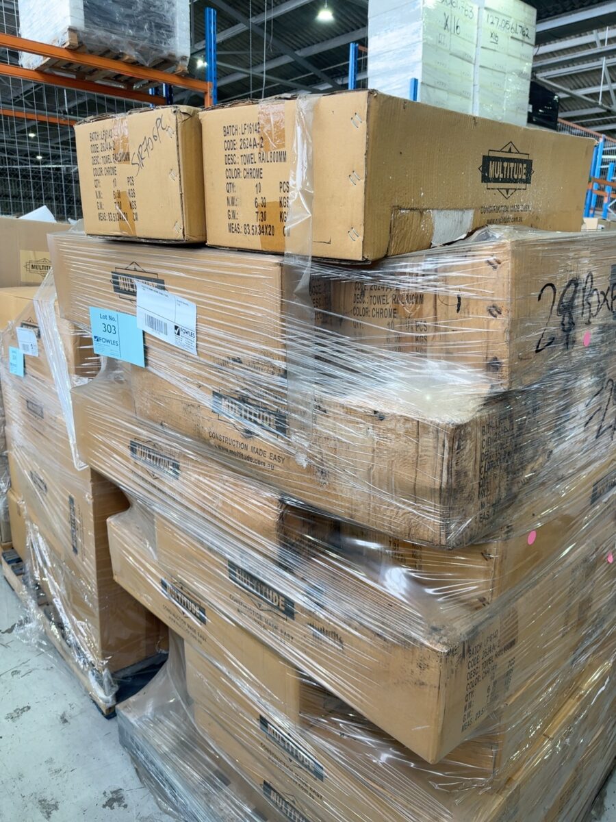 PALLET OF 800MM CHROME DOUBLE TOWEL RAIL