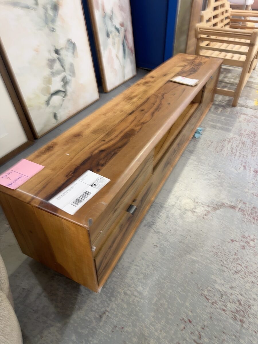 EX DISPLAY JINDALEE MARRI TIMBER 2200MM ENTERTAINMENT UNIT, SOLD AS IS **PORTION TAKEN OUT OF CORNER - CAN BE REPAIRED, SOLD AS IS**
