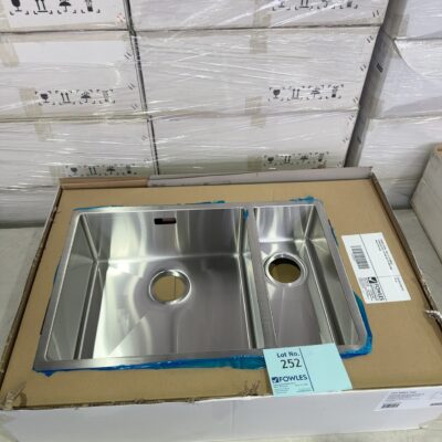 FRANKE PZX260-6303 1 & 1/3 BOWLS STAINLESS STEEL LH SINK INC FITTINGS AND WASTE RRP 9