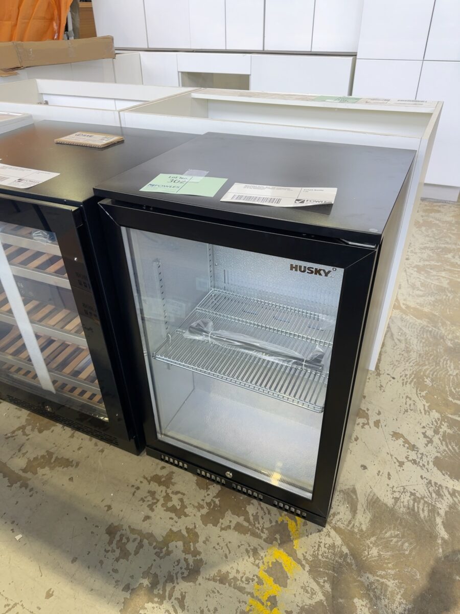 NEW HUSKY ALFCI-BLK-840 COMMERCIAL UNDER COUNTER BAR FRIDGE RRP$1799 SOLD AS IS NO WARRANTY