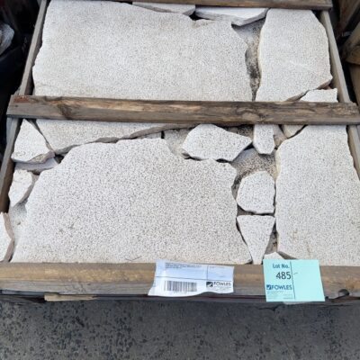 PALLET OF SAVANNA LIMESTONE DISTRESS & TUMBLE CRAZY PAVERS, 30MM THICK, CAN BE USED FOR PATHS, PAVING, DRIVEWAYS ETC RRP0 PER M2, #7