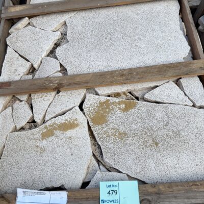 PALLET OF SAVANNA LIMESTONE DISTRESS & TUMBLE CRAZY PAVERS, 30MM THICK, CAN BE USED FOR PATHS, PAVING, DRIVEWAYS ETC RRP0 PER M2, #13