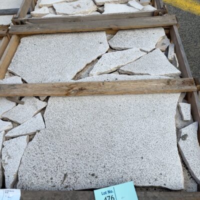 PALLET OF SAVANNA LIMESTONE DISTRESS & TUMBLE CRAZY PAVERS, 30MM THICK, CAN BE USED FOR PATHS, PAVING, DRIVEWAYS ETC RRP0 PER M2, #16