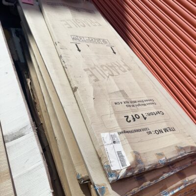 PALLET OF SHOWER SCREEN GLASS, SOLD AS IS