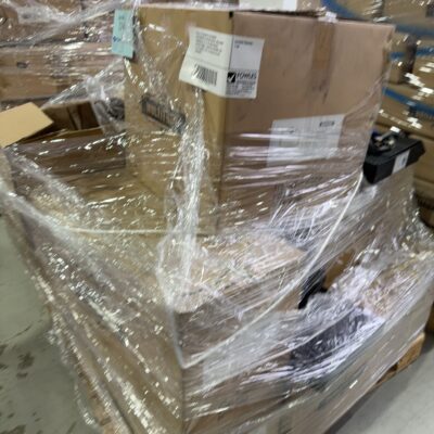 PALLET OF ASSORTED BATHROOM ACCESSORIES IN ANTIQUE BRASS, INCLUDING COMMERCIAL STYLE KITCHEN MIXERS, SHOWER HINGES, ASSORTED TAPWARE, POT FILLER SWIVEL TAPS, ETC SOLD AS IS NO WARRANTY