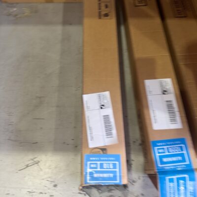 NEW CYCLONE ALUMINIUM FLYSCREEN ROLL 910MM X 30M 30120145