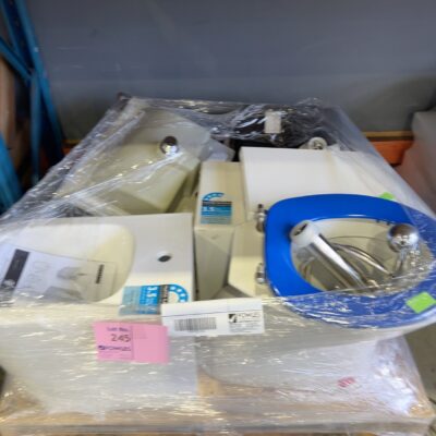EX SHOWROOM  - PALLET OF TOILET BOWLS, VANITY & KITCHEN SINKS, SOLD AS IS