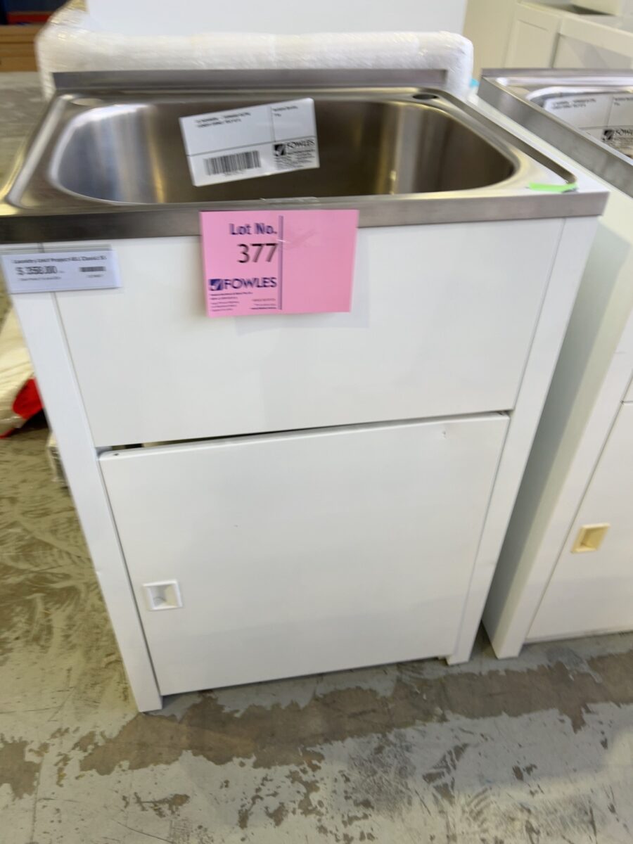 EX SHOWROOM  - EVERHARD 45LITRE LAUNDRY CABINET, SOLD AS IS