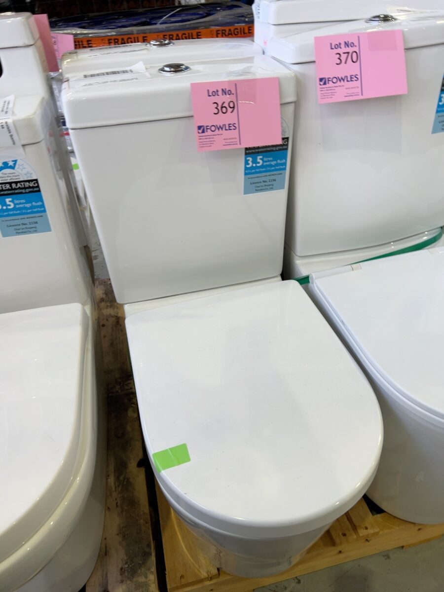 EX SHOWROOM TOILET DISPLAY - KDK 002 BACK TO WALL TOILET SUITE, SOLD AS IS
