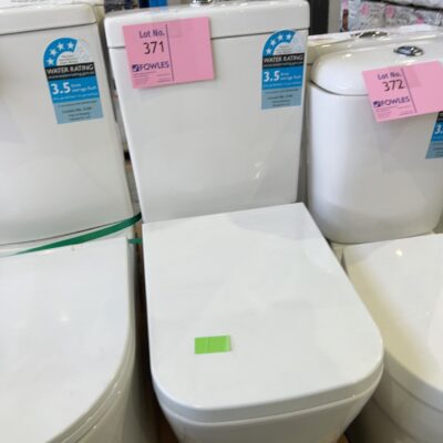 EX SHOWROOM TOILET DISPLAY - KDK 003 QUBIST BACK TO WALL TOILET SUITE, SOLD AS IS **CHIP AT BACK**