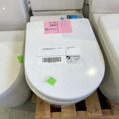 EX SHOWROOM TOILET DISPLAY - IN WALL TOILET BASE, SOLD AS IS