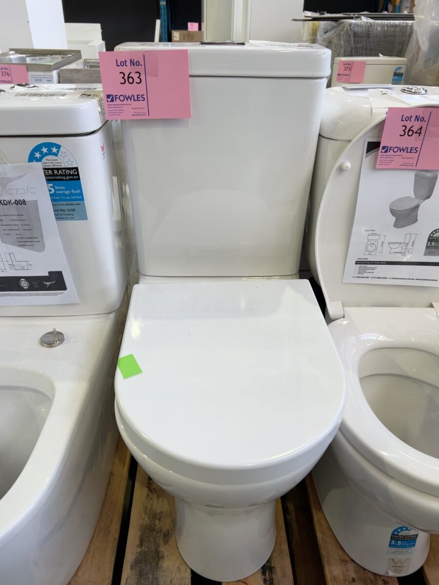 EX SHOWROOM TOILET DISPLAY - CASTANO POSITANO TOILET SUITE, SOLD AS IS