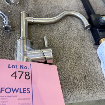 EX SHOWROOM TAP - NO HOSES - SOLD AS IS, CLASSIC EUROPEAN KITCHEN TAP, NIKEL, SOLD AS IS