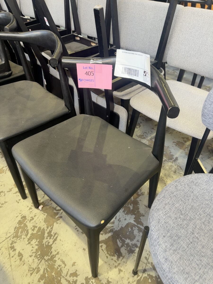 EX STAGING BLACK DINING CHAIR, SOLD AS IS