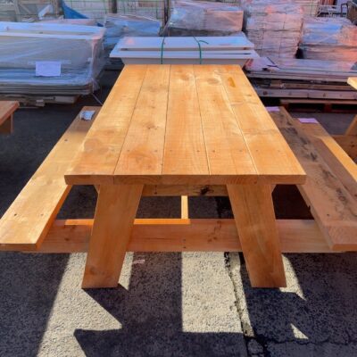 NEW PINE OUTDOOR PICNIC TABLE 1800MM