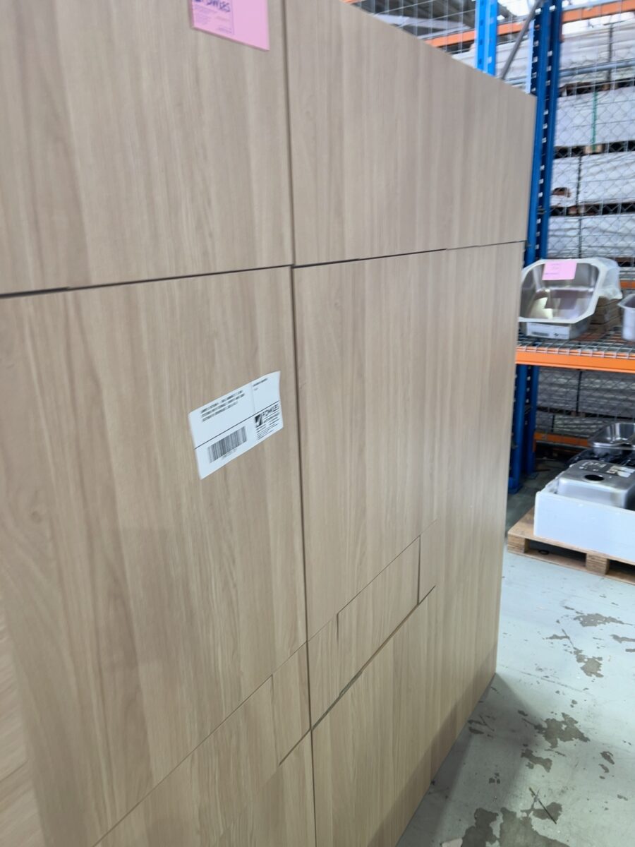 SAMPLE KITCHEN - OAK LAMINATE 2 X BIN SYSTEMS WITH STORAGE, PANTRY AND LONG SECTION OF OVERHEADS, SOLD AS IS