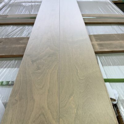 1900MM X 165MM X 12MM POLAR WHITE (BU05) ENGINEERED FLOORING- (72 BOXES X 1.881 M2)
