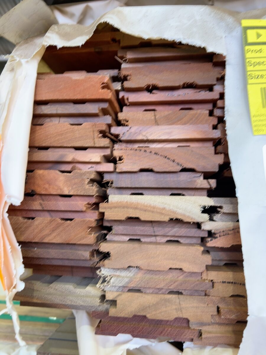 80X19 SPOTTED GUM FEATURE GRADE FLOORING