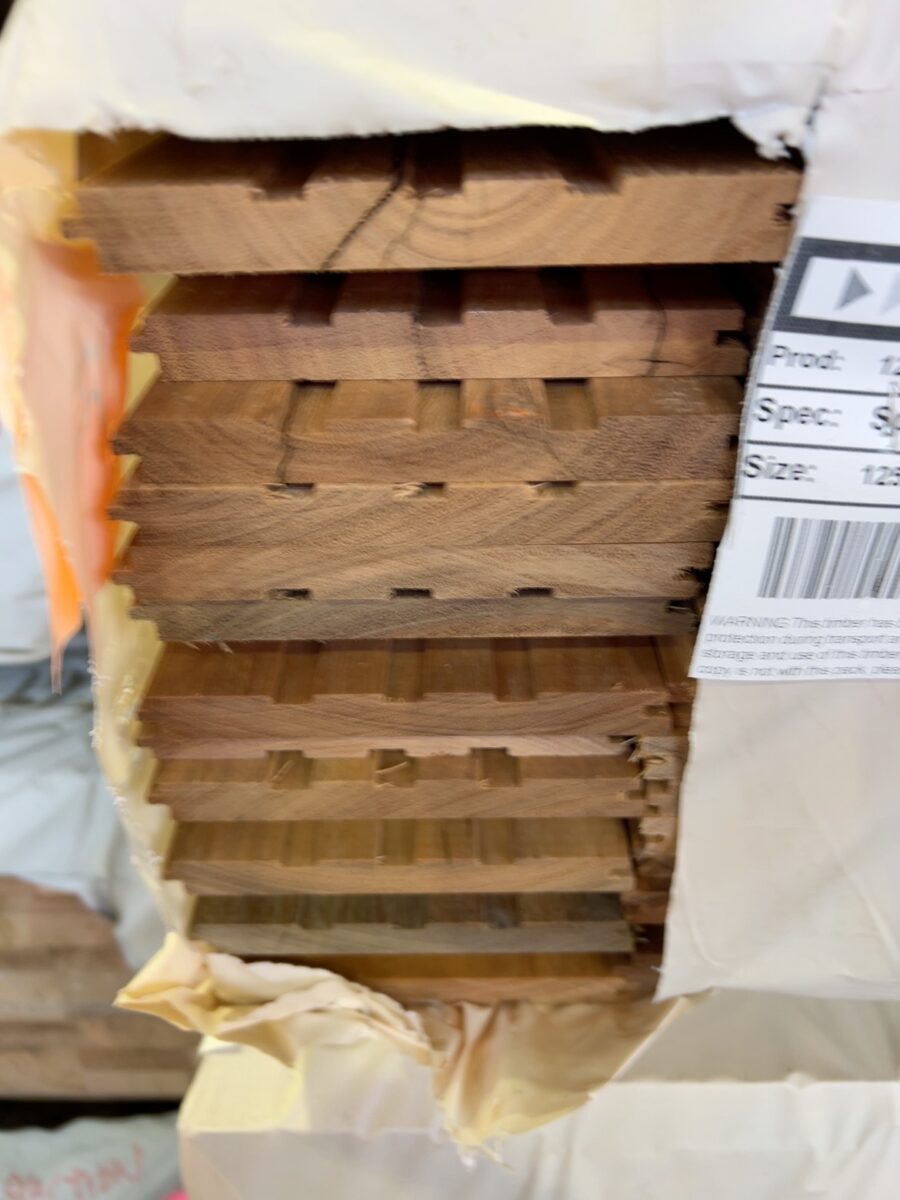 125X14 SPOTTED GUM FEATURE GRADE OVERLAY FLOORING
