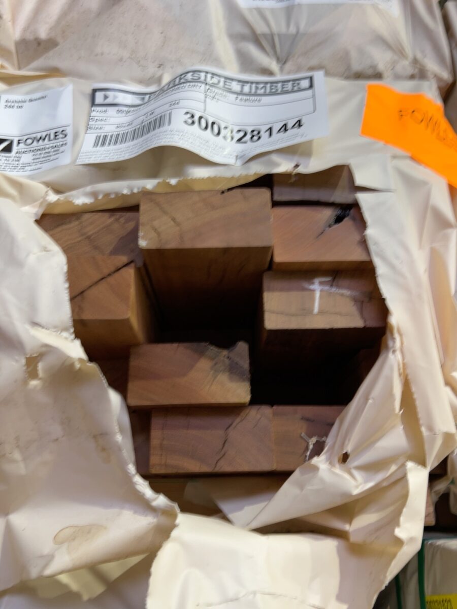 90X45 FEATURE GRADE SPOTTED GUM