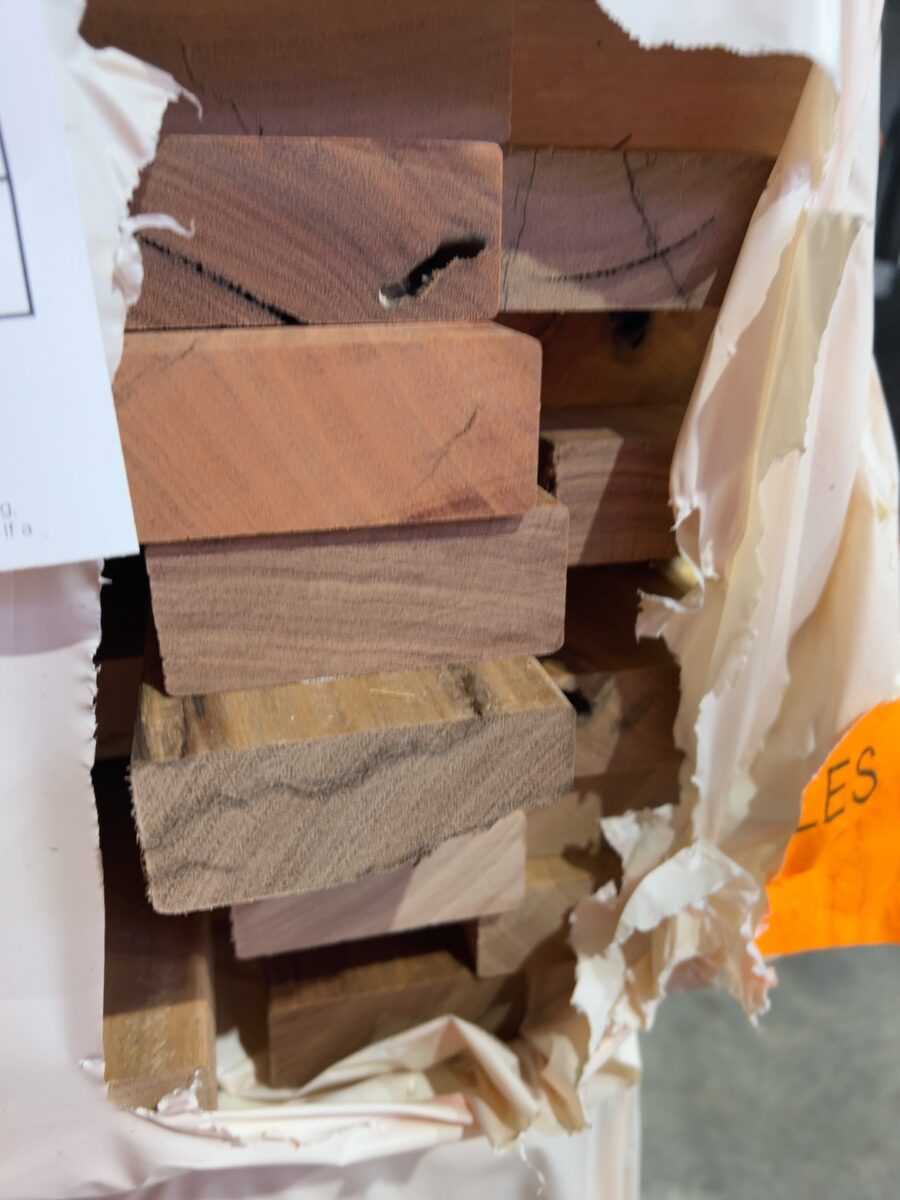 90X35 FEATURE GRADE SPOTTED GUM