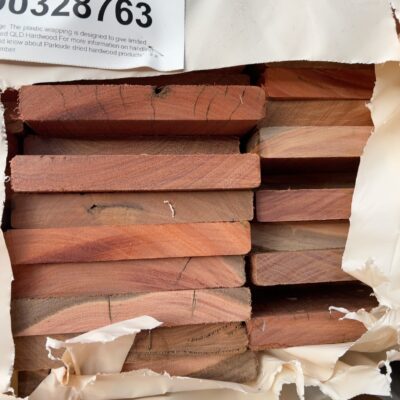135X19 FEATURE GRADE QLD MIXED HWD DECKING- (PACK CONSISTS OF RANDOM SHORT LENGTHS)