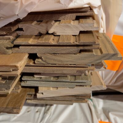 125X19 SPOTTED GUM FEATURE GRADE SHIPLAP CLADDING