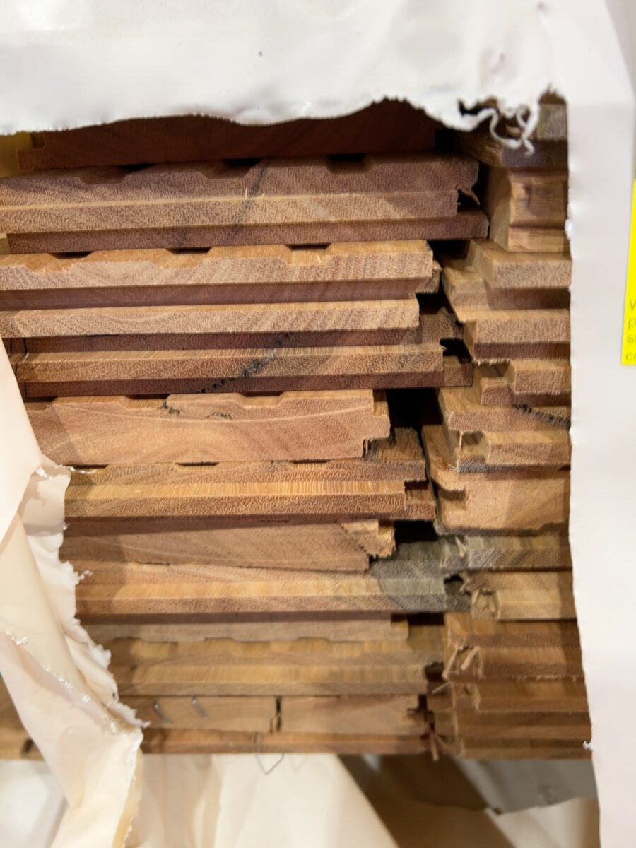130X19 FEATURE GRADE SPOTTED GUM FLOORING