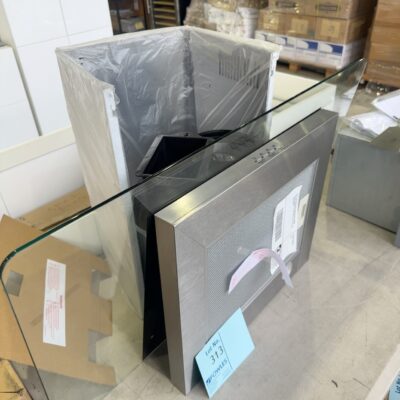 NEW WESTINGHOUSE WRCG940SB 900MM GLASS CHIMNEY RANGEHOOD, SOLD AS IS NO WARRANTY