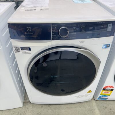 ELECTROLUX EDH803R9WB 8KG ULTIMATE CARE 900 HEAT PUMP DRYER, 3D SENSE TECHNOLOGY, 8 STAR ENERGY 12 MONTH WARRANTY