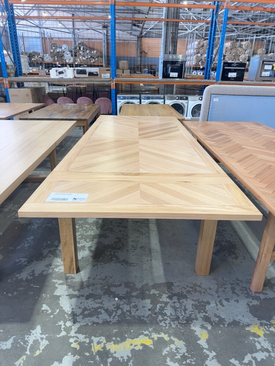 EX DISPLAY FLINDERS NATURAL EXTENSION DINING TABLE, MESSMATE, HERRINGBONE DESIGN, EXTENDS 2100MM TO 3000MM SOLD AS IS