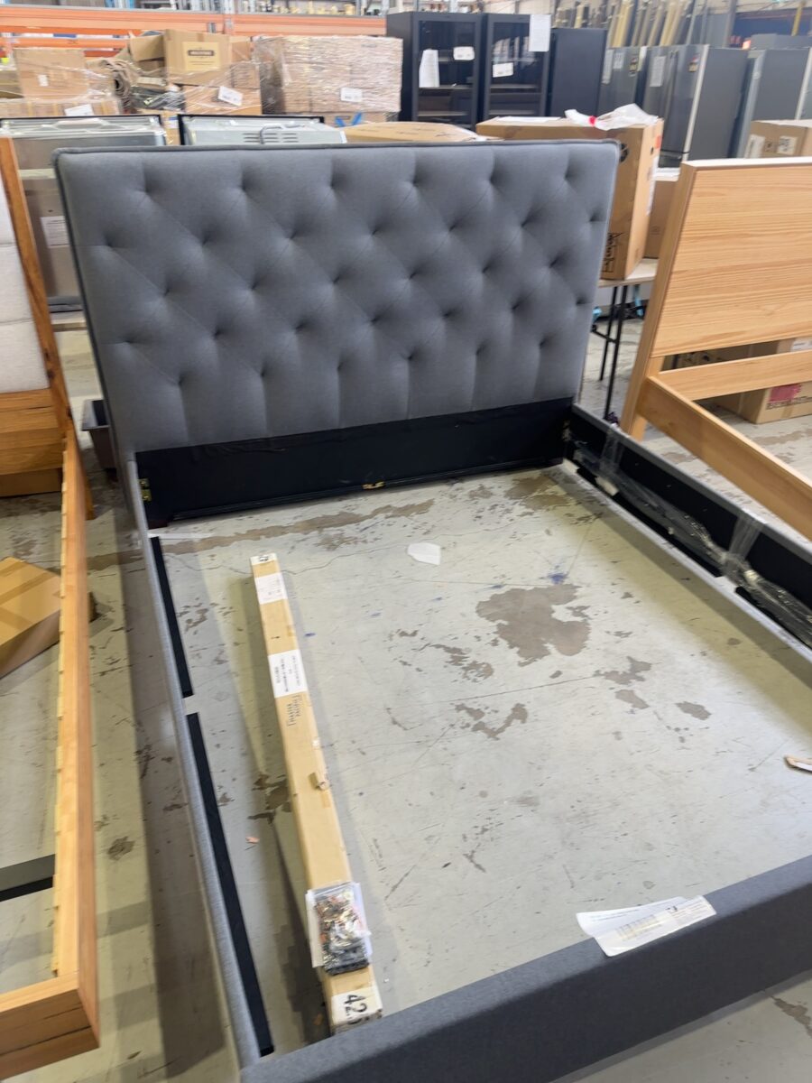 NEW SAGE SLATE GREY UPHOLSTERED KING SIZE BEDFRAME WITH GAS LIFT
