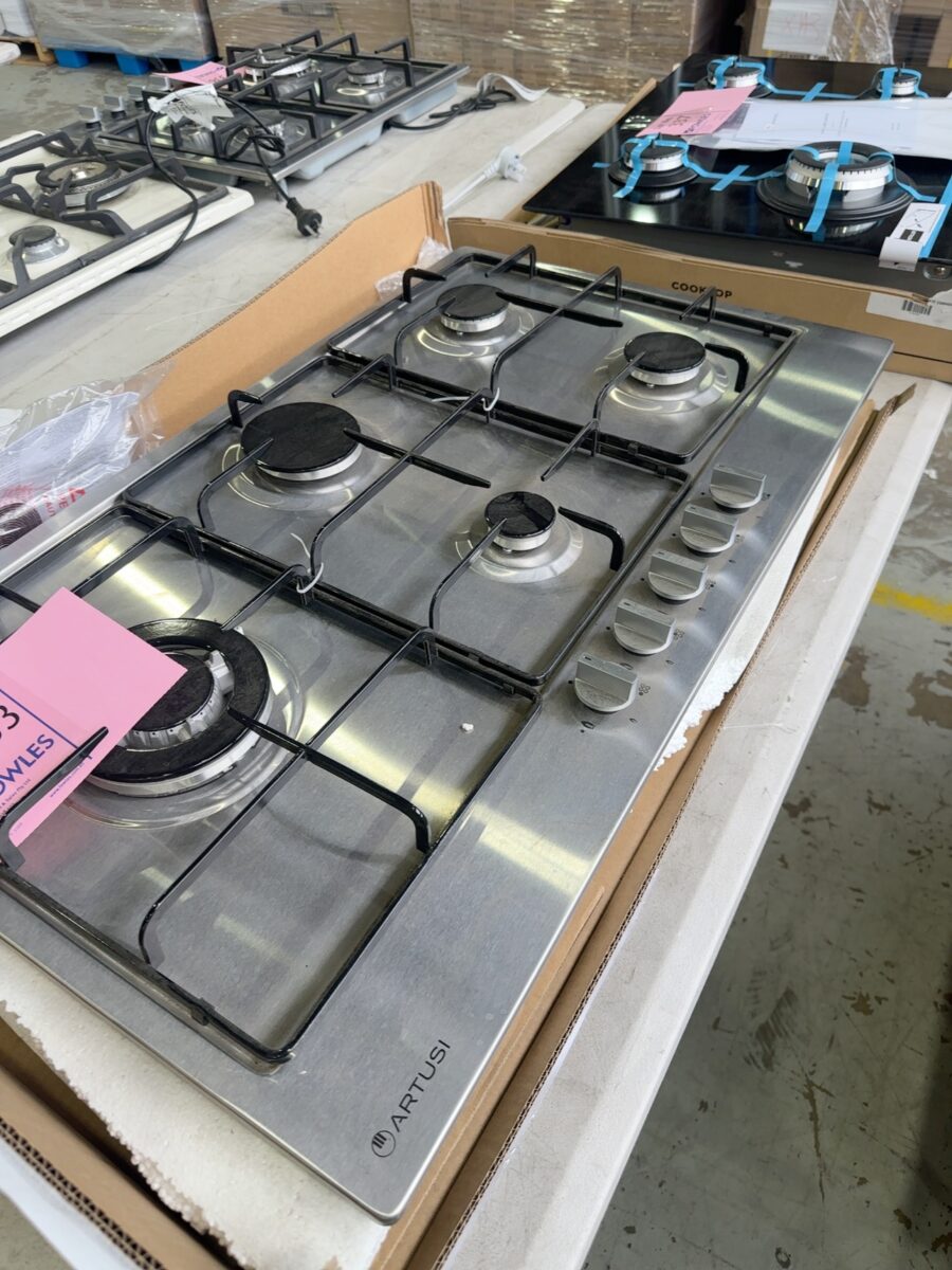 EX DISPLAY ARTUSI CAGH90ETC 900MM GAS COOKTOP SOLD AS IS NO WARRANTY