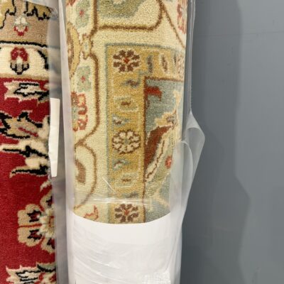 NEW PURE NZ WOOL RUG, 190CM X 280CM RRP9