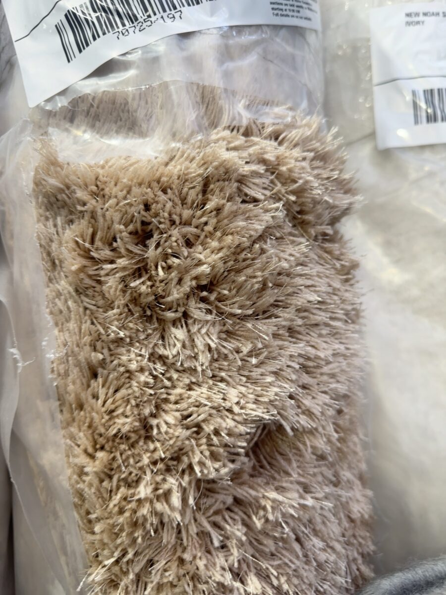 NEW NOAH SHAGGY RUG 200CM X 290CM - BEIGE