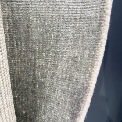 NEW 160CM X 230CM RUG - CHLOE ALUMINIUM