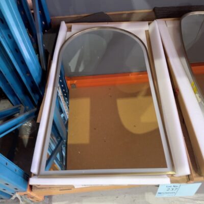 AULIC CANTERBURY ARCH LED MIRROR BRUSHED GOLD 503MM WIDE X 903MM HIGH RRP9 LMCAN-500BG